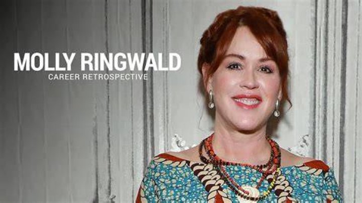 Molly Ringwald Net Worth, Income, Salary, Earnings, Biography