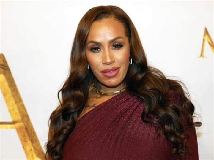 Moos Majri Bio, Wiki, Net Worth, Glennis Grace, Wife, Now, Updates