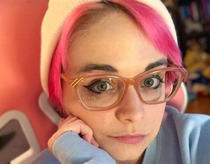 Morgan York (Hannah Montana) Wiki, Age, Husband, Books, Movies, Net Worth, Family, Instagram