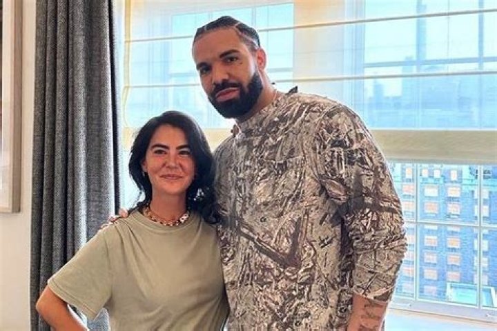 Nadine Ghosn Bio, Wiki, Age, Family, Father, Husband, Net Worth and Jewellery
