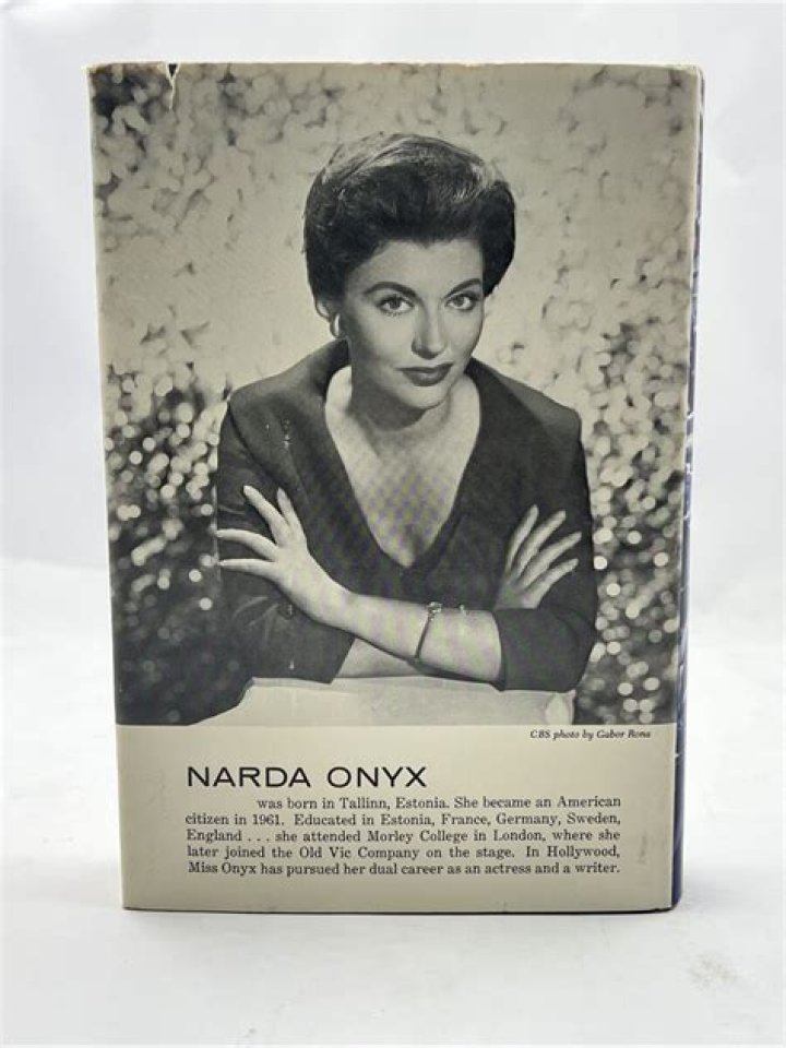 Narda Onyx