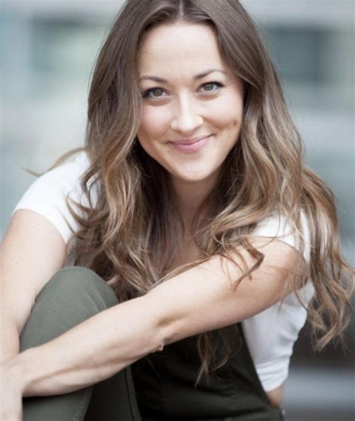 Netty Leach