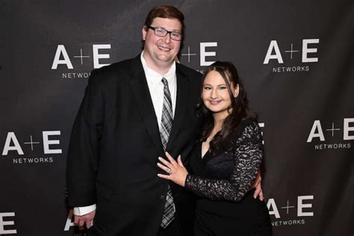 Nicole Melichar Boyfriend, Age and Height: Everything To Know About