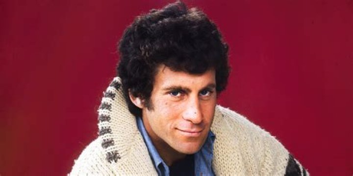 Paul Michael Glaser’s biography, fact, career, awards, net worth & life story