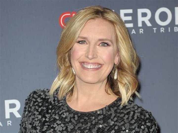 Poppy Harlow’s Net Worth, Biography, Career, Awards, Fact and Life Story