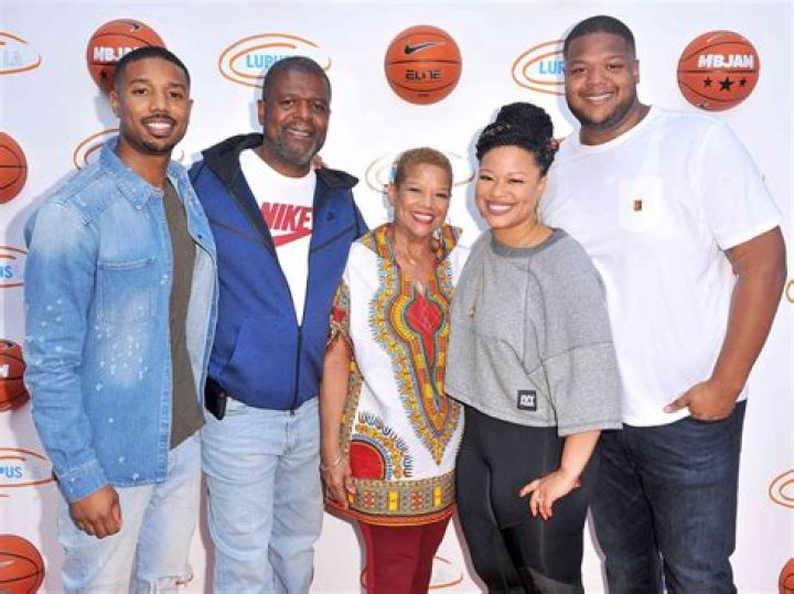 Quarterback: Who Are Jordan Yates Parents? Meet His Father Evan Yates & Mother Camille Grayson