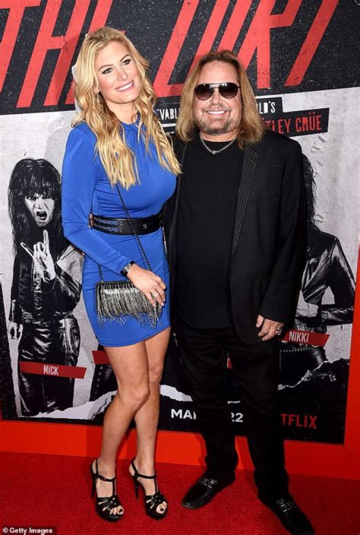 Rain Hannah Wiki: Age, Height, Bio Facts on Motley Crue’s Vince Neil Girlfriend
