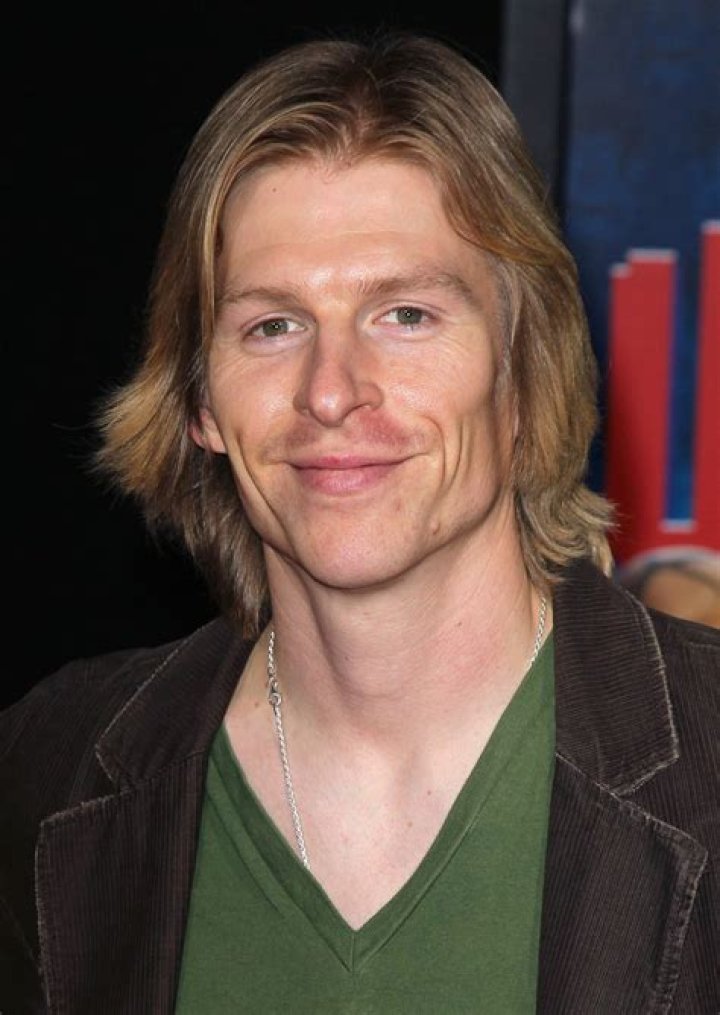 Reuben Langdon Bio- Age, Height, Wife, Devils May Cry, Net Worth