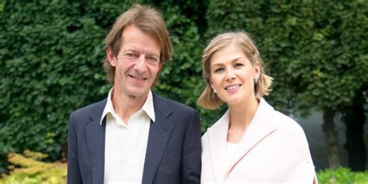 Robie Uniacke – Bio, Children, Age, Net Worth, Facts About Rosamund Pike’s Partner