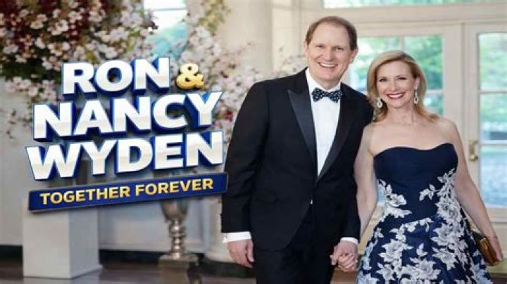 Ron Wyden Family, Party, Net Worth