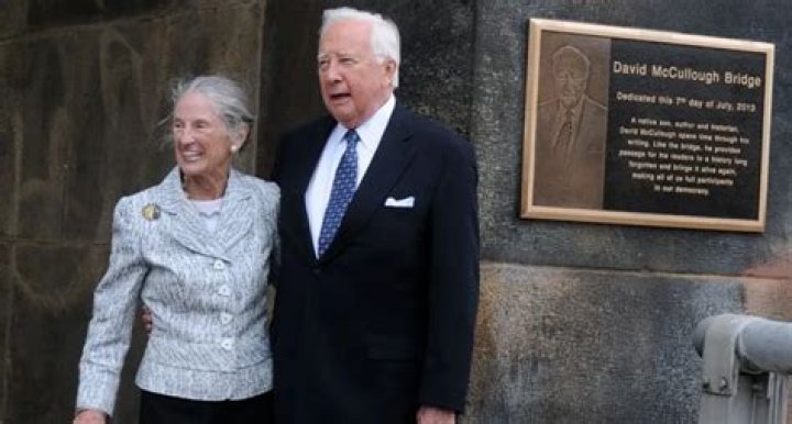 Rosalee Ingram Barnes: Who Is David McCullough’s Wife?