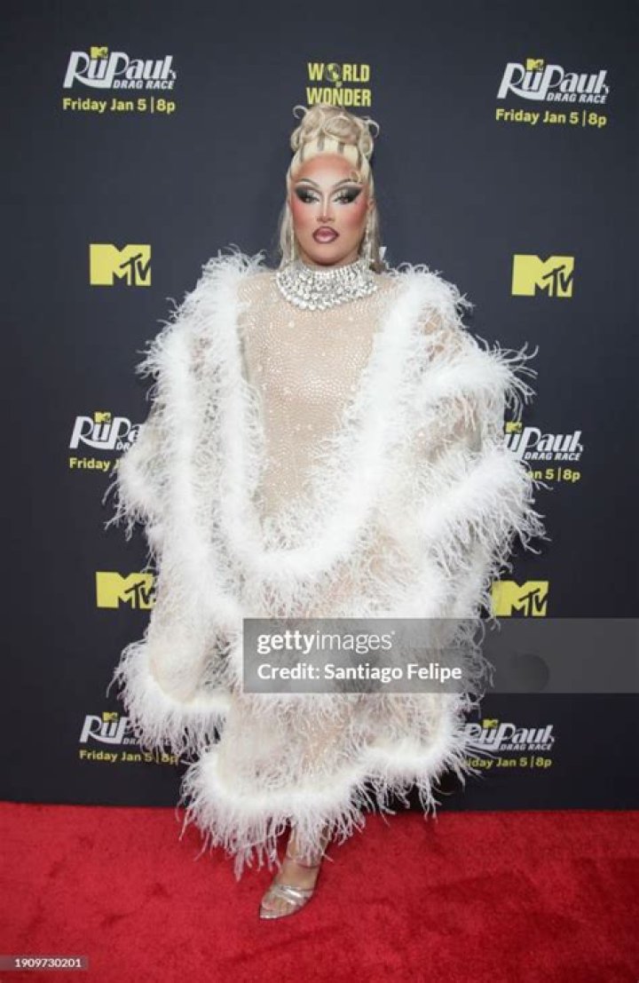 RuPaul Drag Race Morphine Love Dion Wikipedia Age And Net Worth
