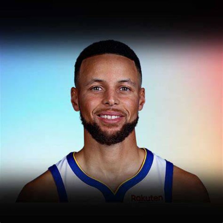 Russell Curry Bio, Wiki, Age, Height, Weight, Family, Facts