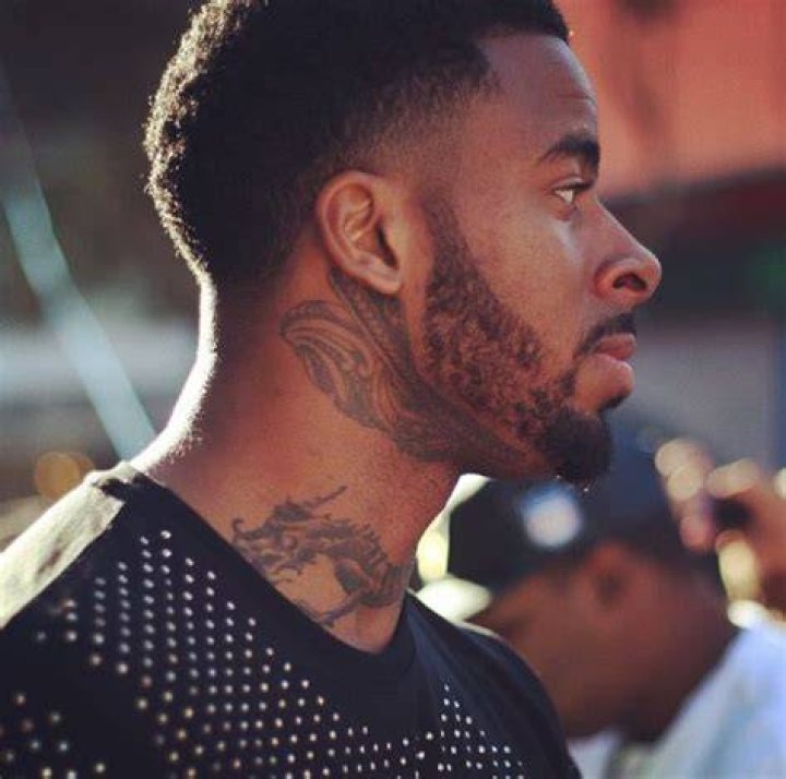Sage the Gemini: dating, net worth, tattoos, smoking & body facts