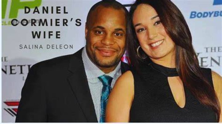 Salina Deleon – Daniel Cormier Wife, Age, Family, Wiki, Instagram Bio