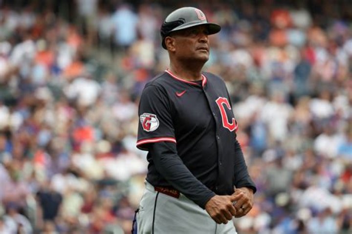 Sandy Alomar, Jr. Net Worth, Income, Salary, Earnings, Biography