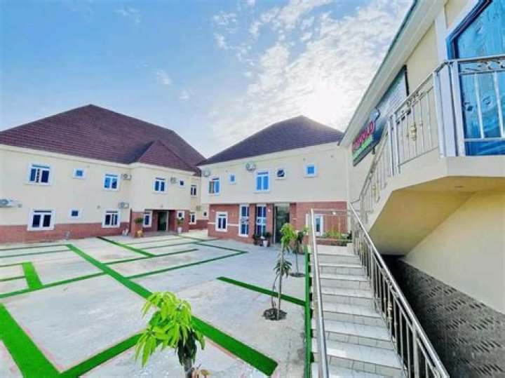 Santiate Hotel, Gwagwalada