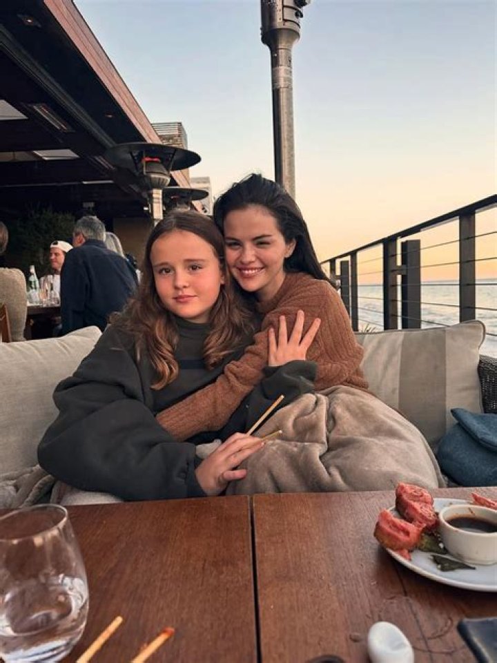 Scarlett Teefey And Gracie Elliot Teefey – Selena Gomez’s Half-Sister