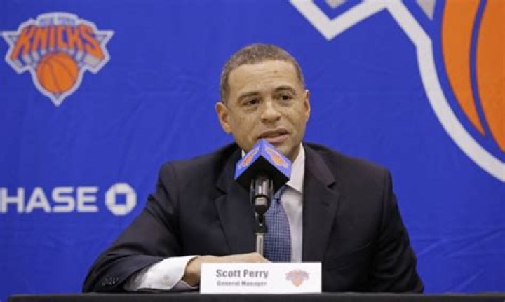 Scott Perry Knicks Salary, Net Worth, Twitter, Teams Coached
