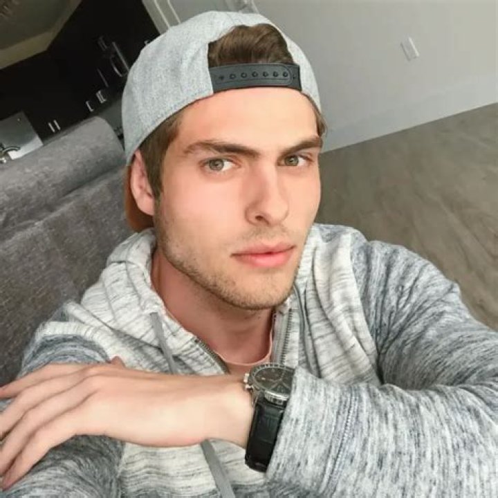 Sebastien Torkia Wikipedia, Age, Biography, Height, Instagram, Girlfriend, Net Worth