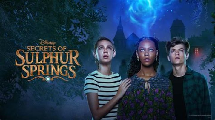 Secrets of Sulphur Springs: Who Is Elle Graham? Meet The Actress On Instagram