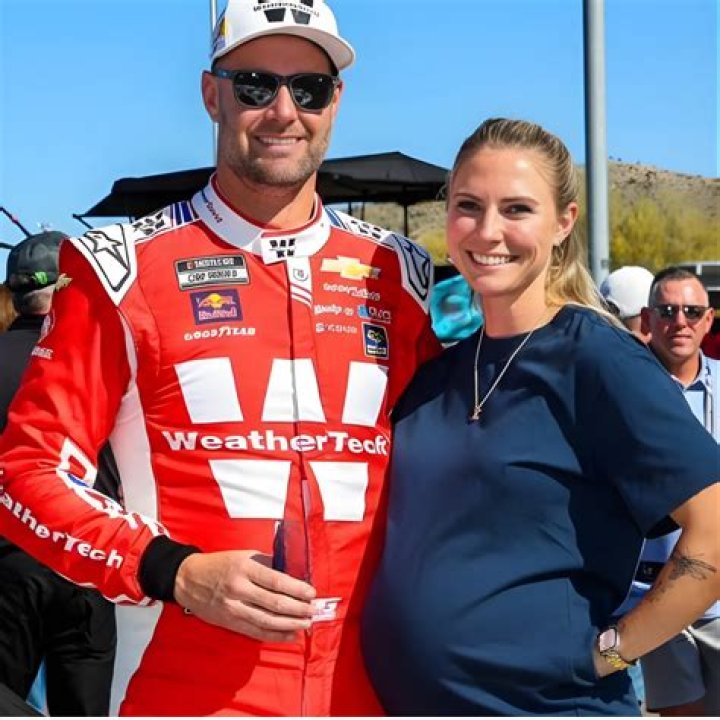 Shane Van Gisbergen Girlfriend Wife: His Net Worth Details