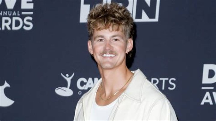 Shannon Forrest Bio, Wiki, Age, Wife, TOTO, Net Worth, Songs, Awards