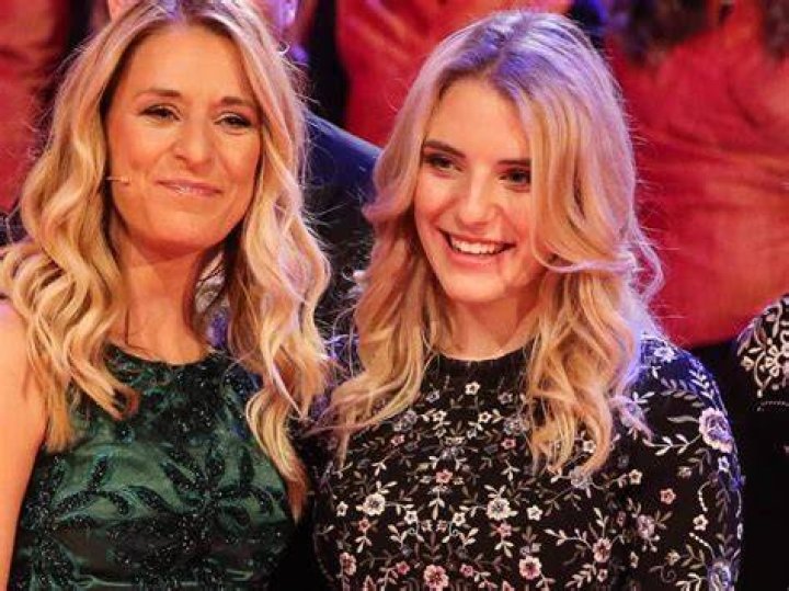 Stefanie Hertel’s Daughter Johanna Mross Is Also A Singer, How Old Is She?