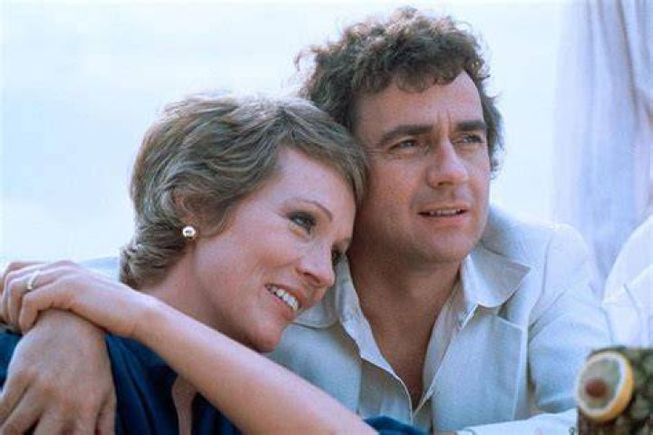 Susan Anton Biography, Age, Now, Net Worth, Poster, Dudley Moore, Movies and Songs