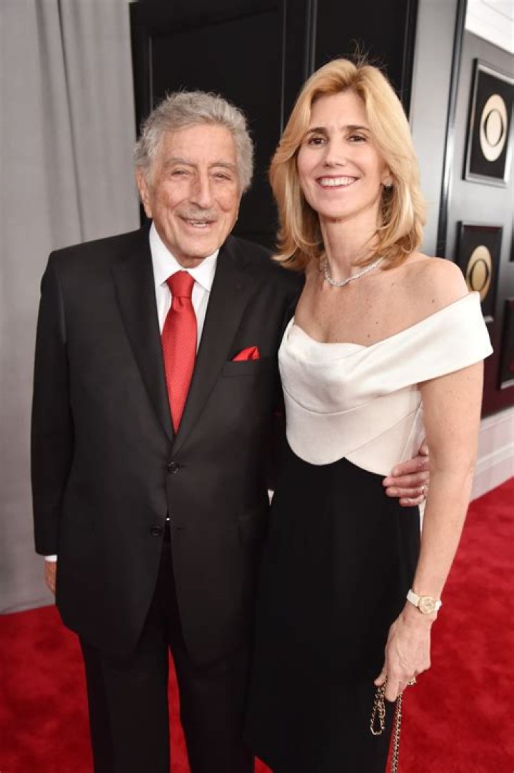 Susan Crow Biography; Wedding, Net Worth, Job And Age Of Tony Bennett’s wife
