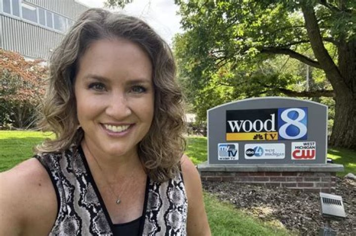 Susan Shaw WOOD TV 8 Age: Bio, Wiki, Married, Weight Loss, and Net Worth
