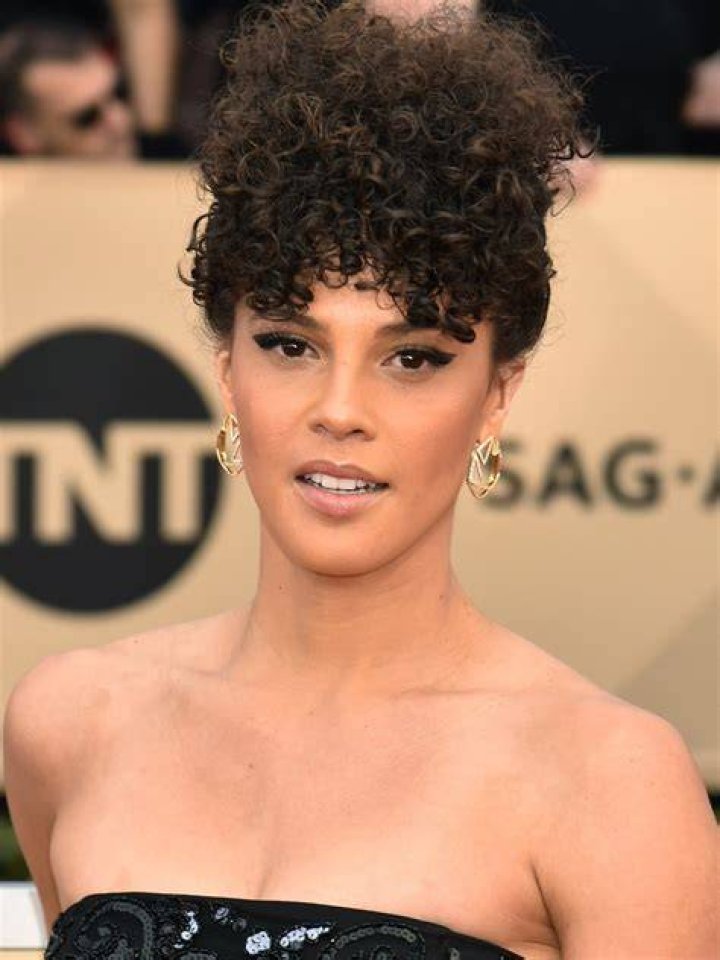 Tattiawna Jones