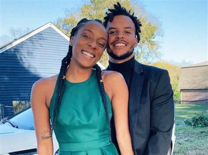 Tavior Mowry Bio – Age, Height & Family Life of The Ex-Footballer Turned Musician