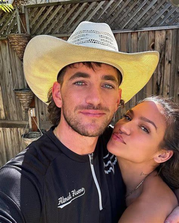 Tyler Benjamin Ventura Bio, Wiki, Age, Family, Girlfriend, YouTube and Net Worth