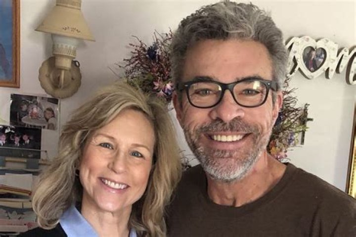 Vicki Manners: Who is John J. York‘s wife?
