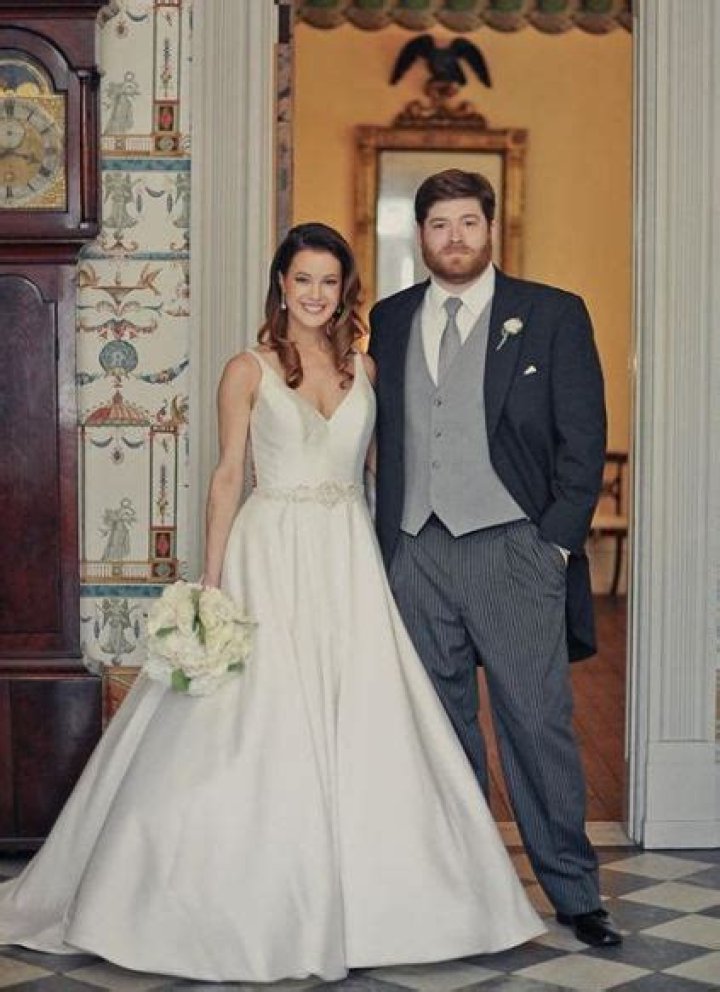 Vittoria Woodill Bio, Age, Height, Husband, Wedding, CBS3, Salary, and Net Worth