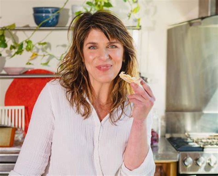 Vivian Howard | Bio, Age, Net Worth, Relationship, Career