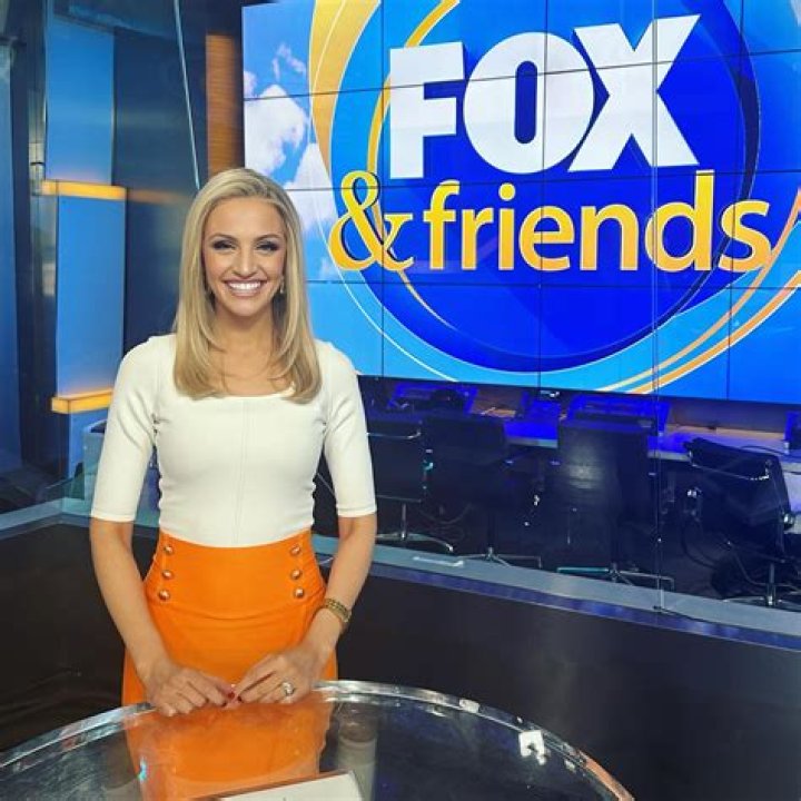 What Religion Does Carley Shimkus Follows? Everything On Fox News Journalist