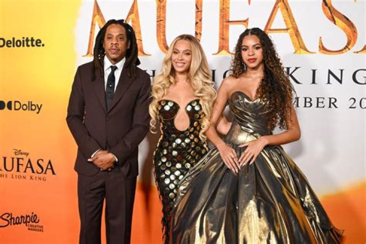 Who Are Asia Carter Parents? Mom Angela and Sister Nia – Names Revealed