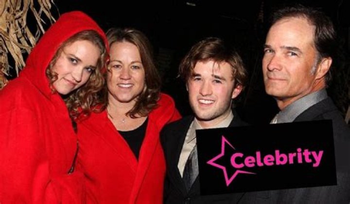 Who Are Emily Osment Parents? Meet Eugene Osment And Theresa Seifert Osment