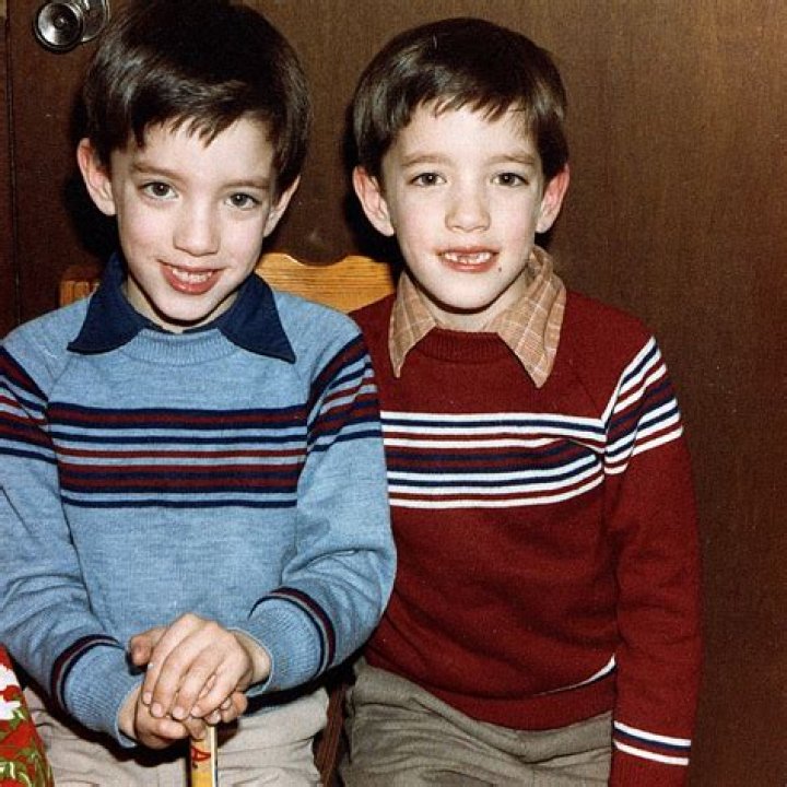 Who are Jonathan Scotts Parents? Jonathan Scott Biography, Parents Name, Nationality and More