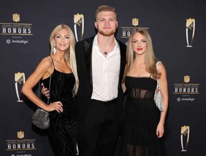 Who Are Melissa Hutchinson And Chris Hutchinson? Meet Aidan Hutchinson Mom & Dad On Instagram