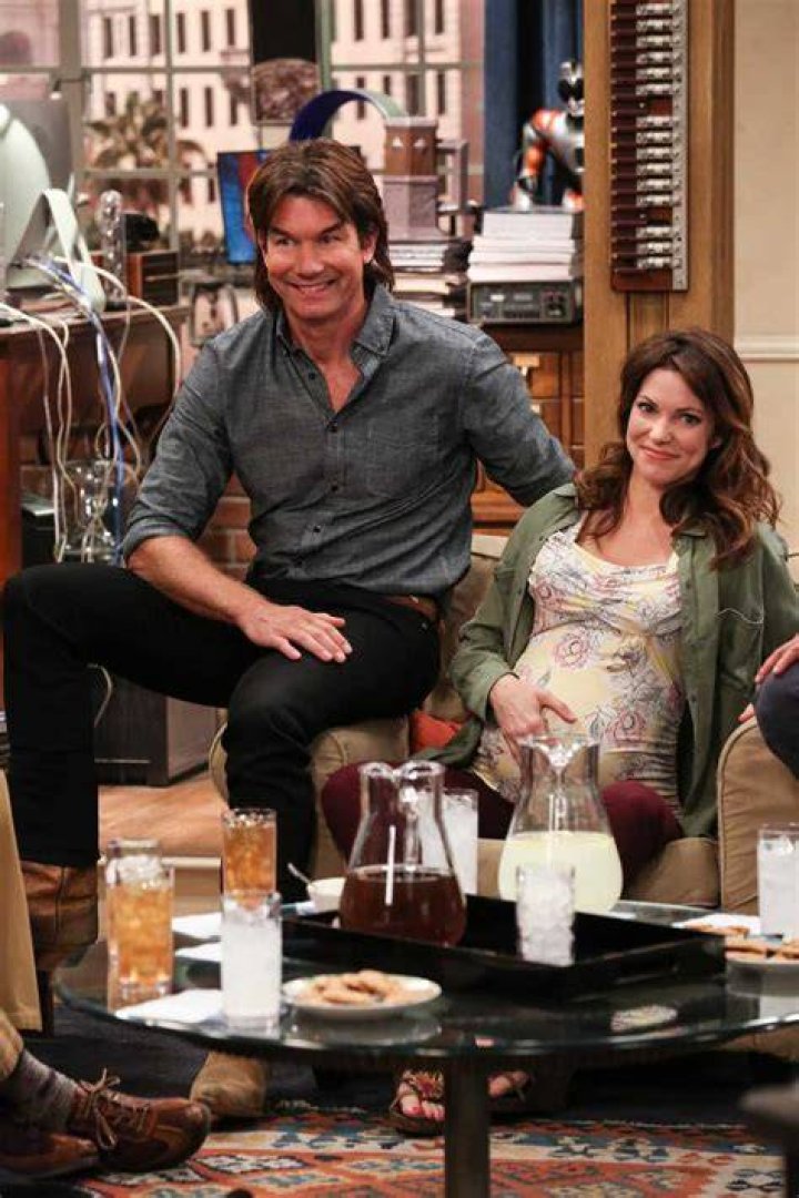 Who did Courtney Henggeler play in Fuller House? What movies has Courtney Henggeler been in?