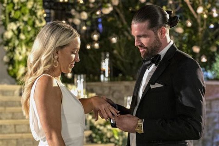 Who Is Amanda Pace From Joe Millionaire? Meet The Designer From California Looking For A Perfect Match