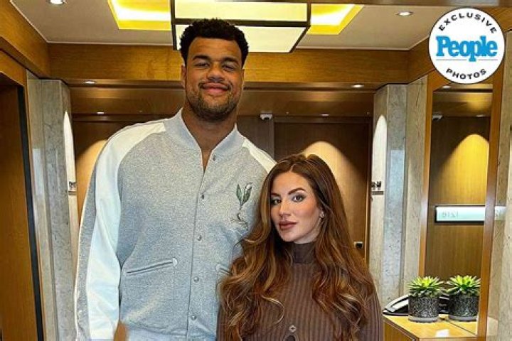Who Is Arik Armstead’s Wife Mindy Harwood?