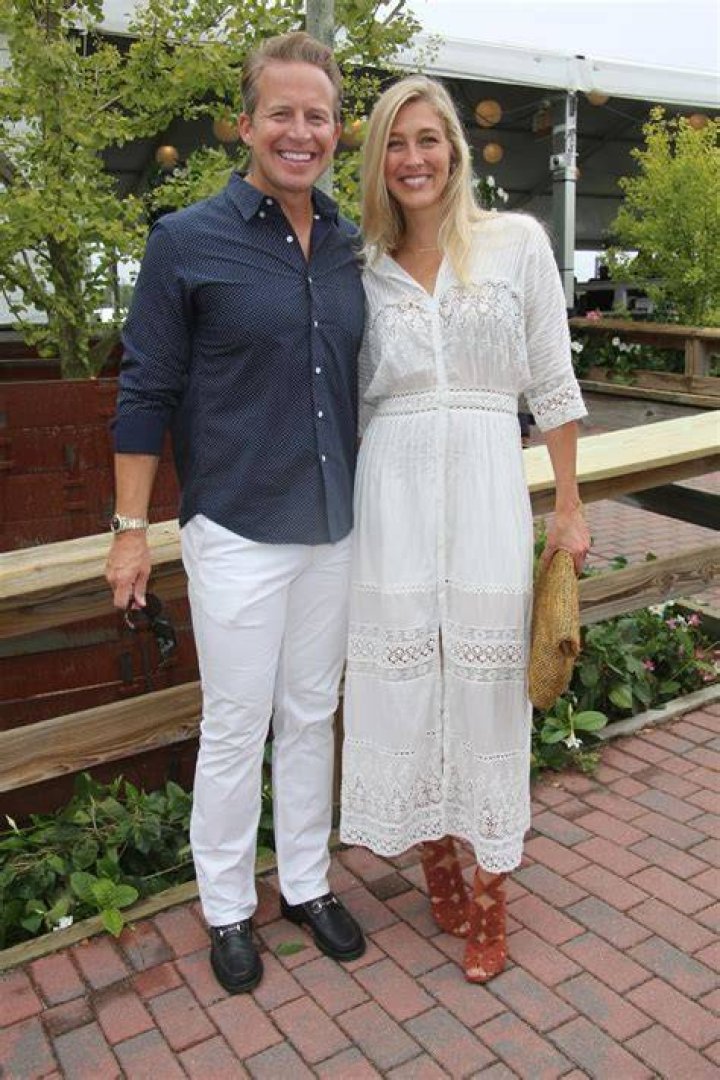 Who Is Chris Wragge Wife Sarah Siciliano? Everything To Know About The Anchor And His Personal Life