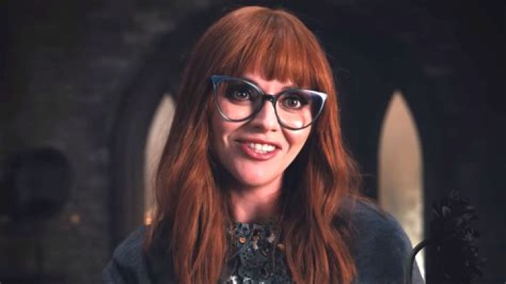 Who is Christina Ricci? See Net-worth, Quote, Awards, Fact, Wiki