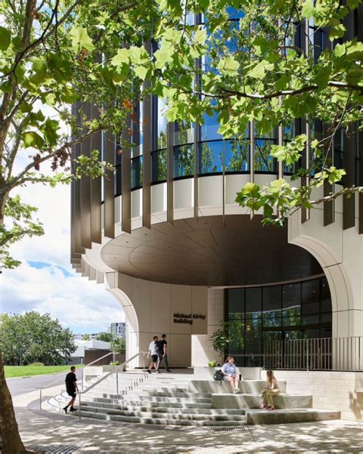 Who Is Dr Lavina Lee? Wikipedia & Net Worth Details Of Macquarie University Lecturer