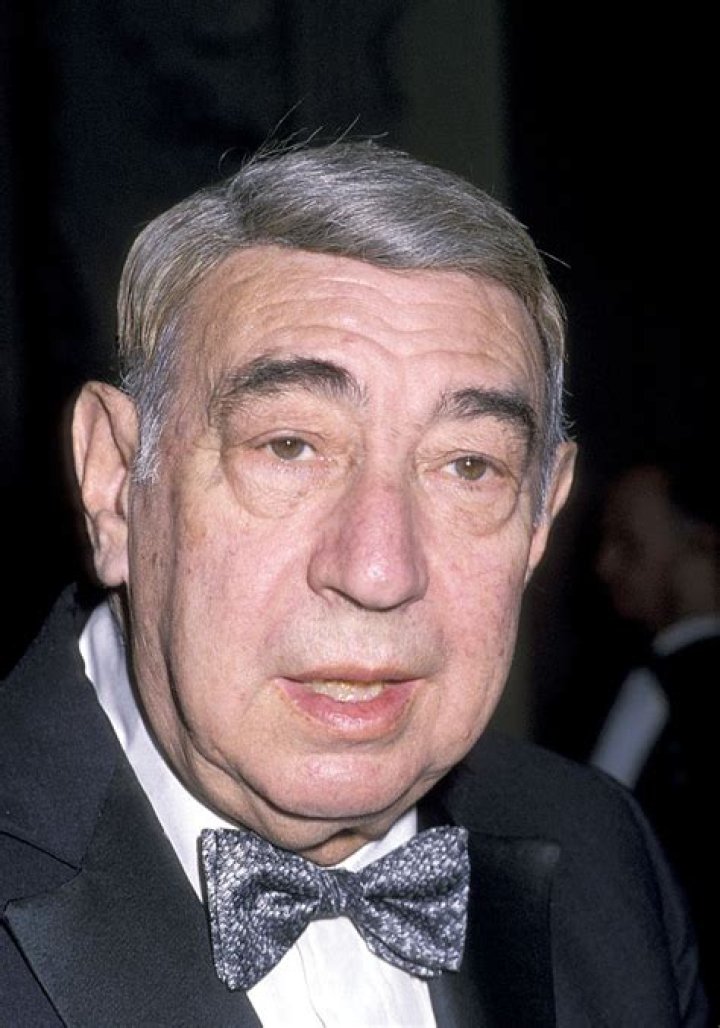 Who is Howard Cosell? Find Net Worth, Quote, Awards, Fact, Wiki