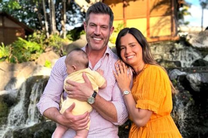 Who Is Jesse Palmer Bachelor Wife Emely Fardo? Everything On Her Age And Net Worth